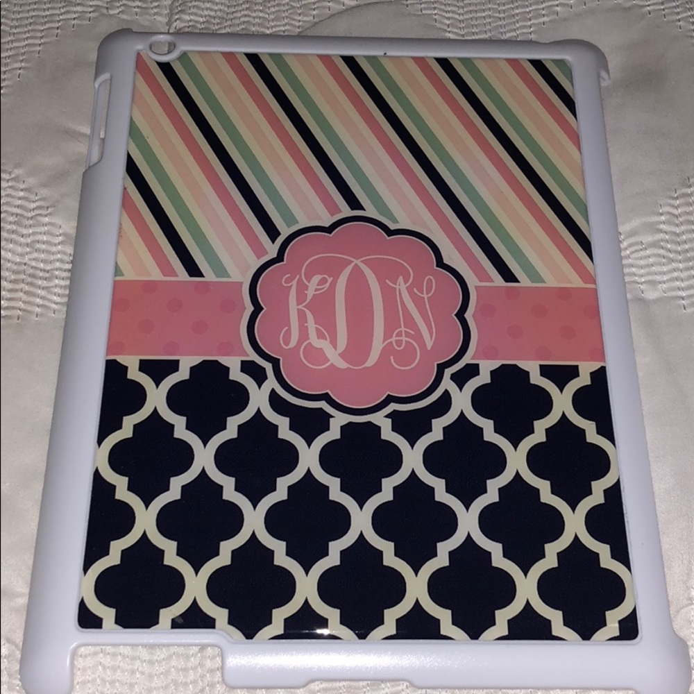 Monogram Apple IPad  4 Case